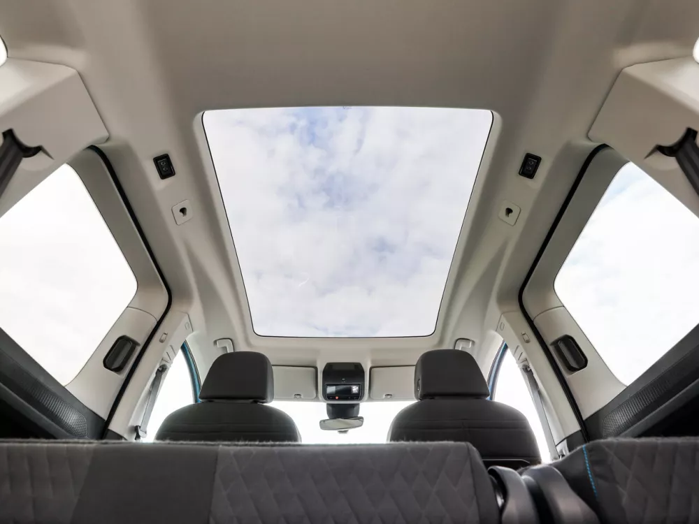 Автомобиль Volkswagen Caddy V Компактвэн