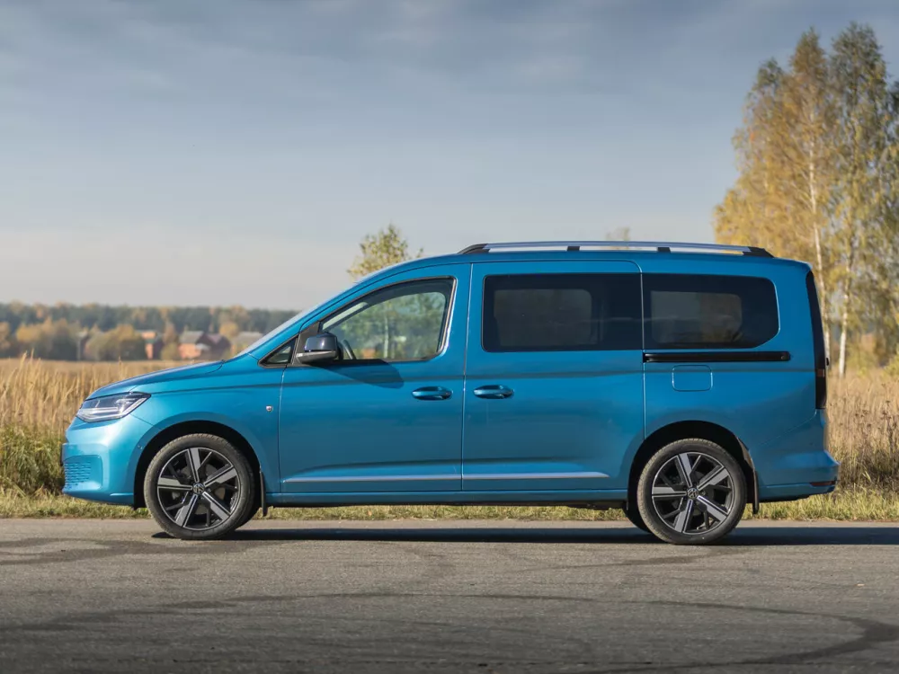 Автомобиль Volkswagen Caddy V Компактвэн