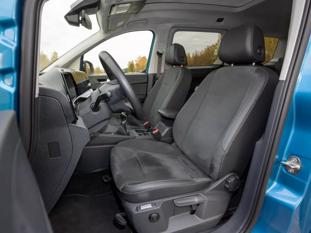 Автомобиль Volkswagen Caddy V Компактвэн