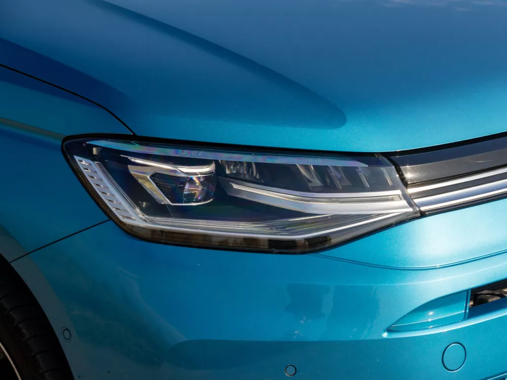 Автомобиль Volkswagen Caddy V Компактвэн