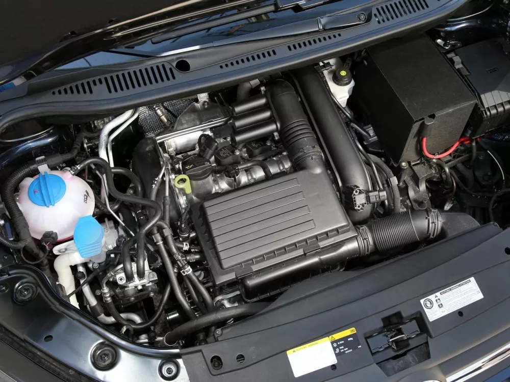 Автомобиль Volkswagen Caddy IV Компактвэн