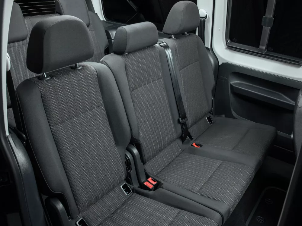 Автомобиль Volkswagen Caddy IV Компактвэн Maxi