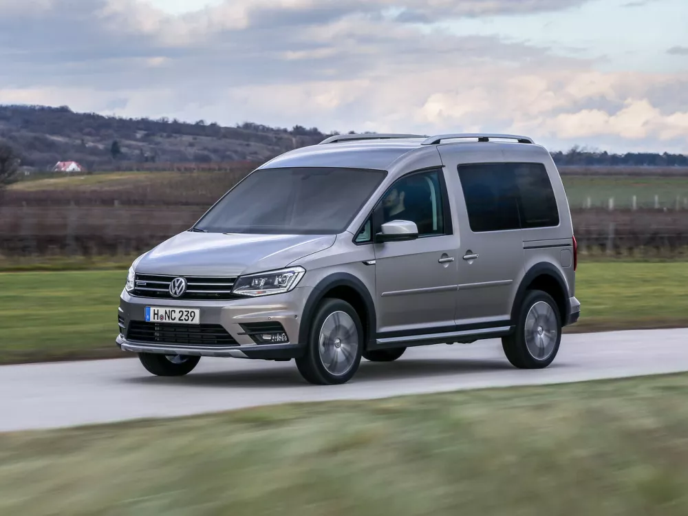 Автомобиль Volkswagen Caddy IV Компактвэн Alltrack