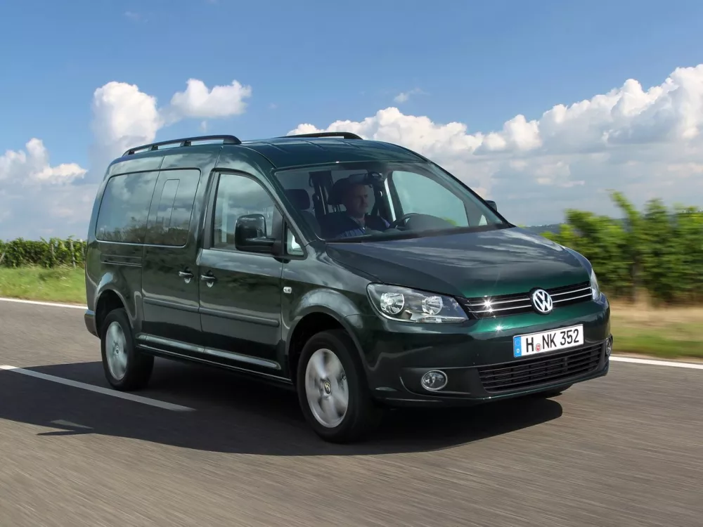 Автомобиль Volkswagen Caddy III Рестайлинг Компактвэн Maxi