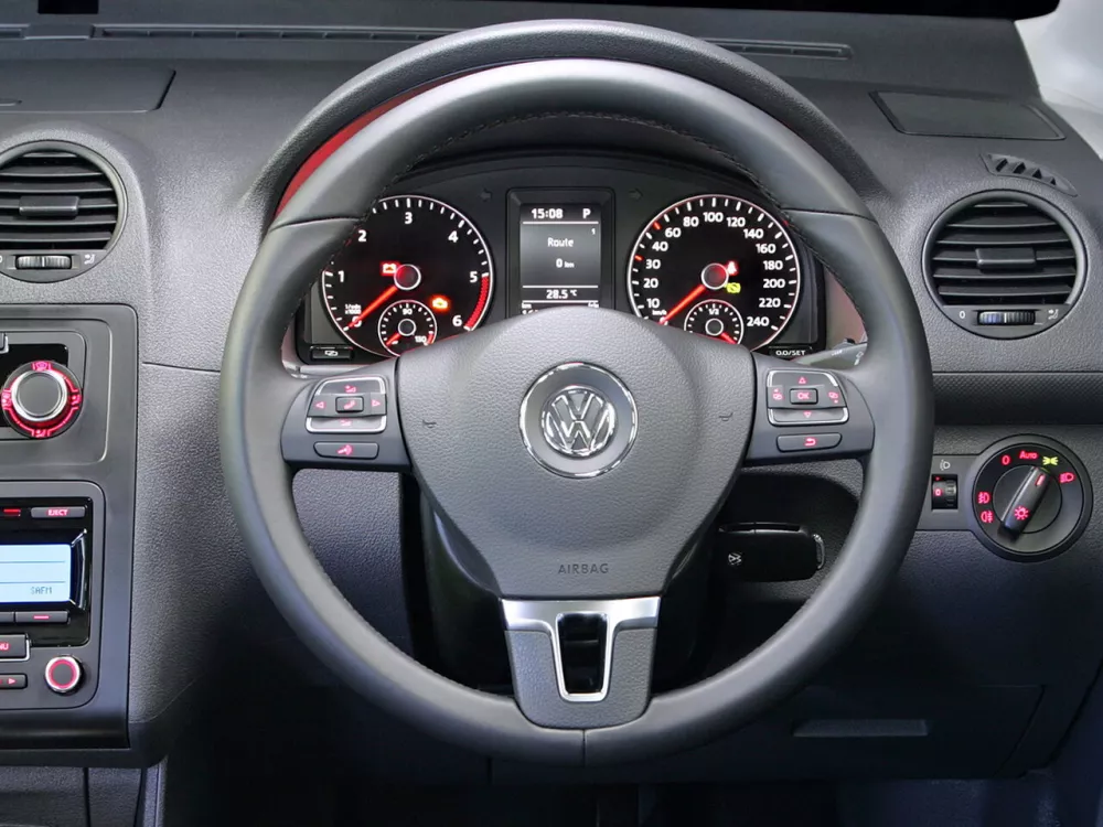 Автомобиль Volkswagen Caddy III Рестайлинг Фургон Kasten maxi