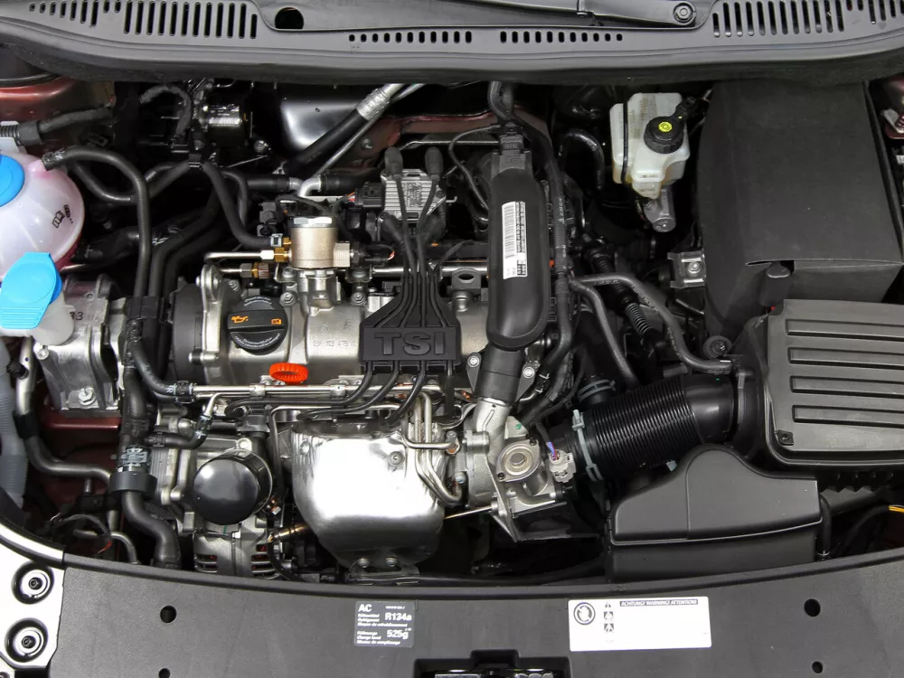 Автомобиль Volkswagen Caddy III Рестайлинг Компактвэн Maxi