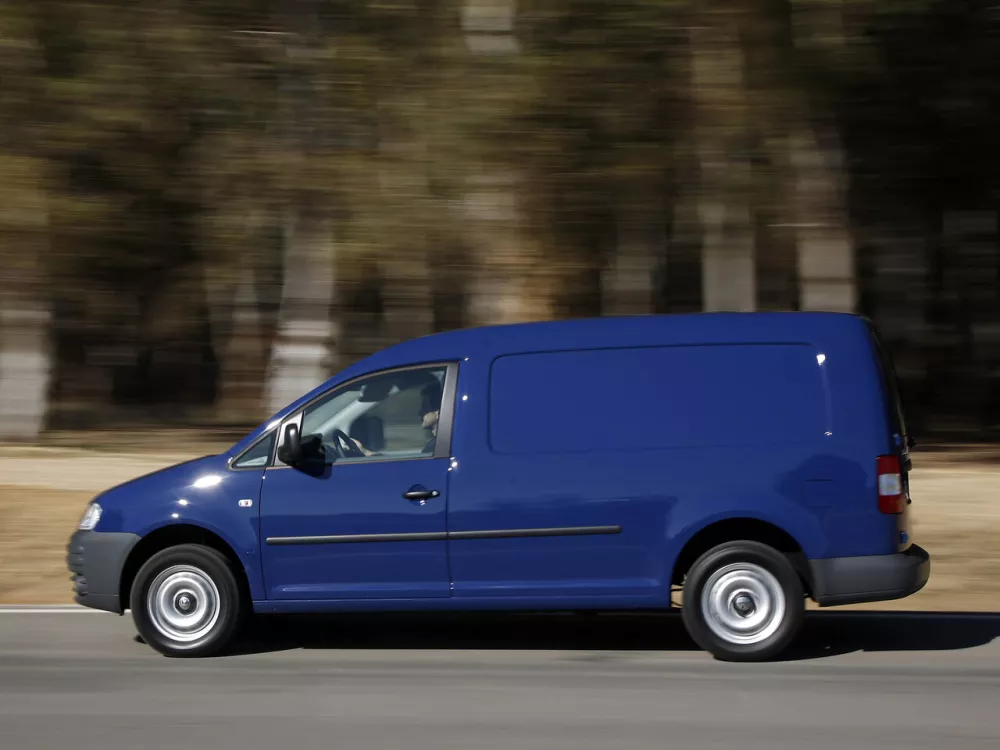 Автомобиль Volkswagen Caddy III Фургон Kasten Maxi