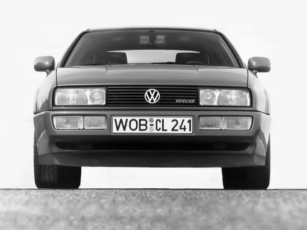 Автомобиль Volkswagen Corrado Хэтчбек (3 двери)