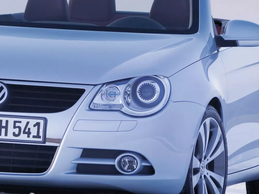Автомобиль Volkswagen Eos I Кабриолет