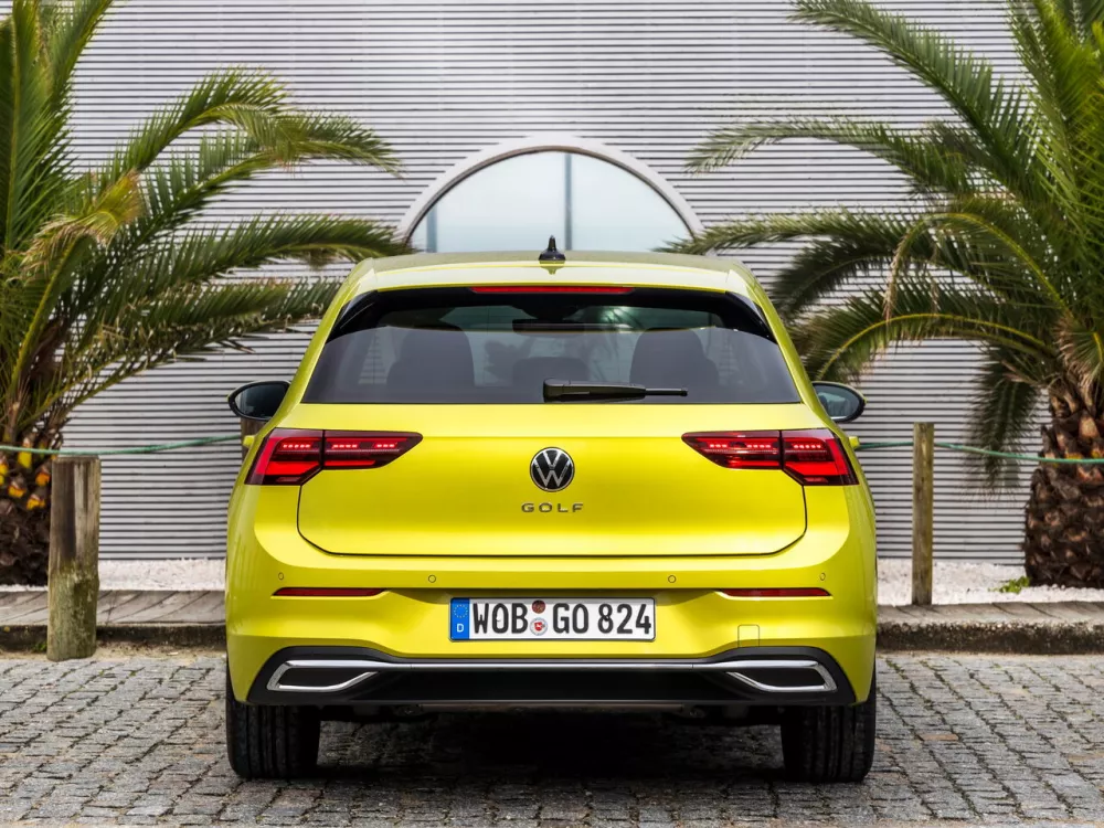 Автомобиль Volkswagen Golf VIII Хэтчбек (5 дверей)