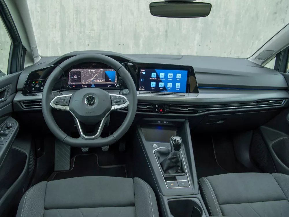 Автомобиль Volkswagen Golf VIII Хэтчбек (5 дверей)