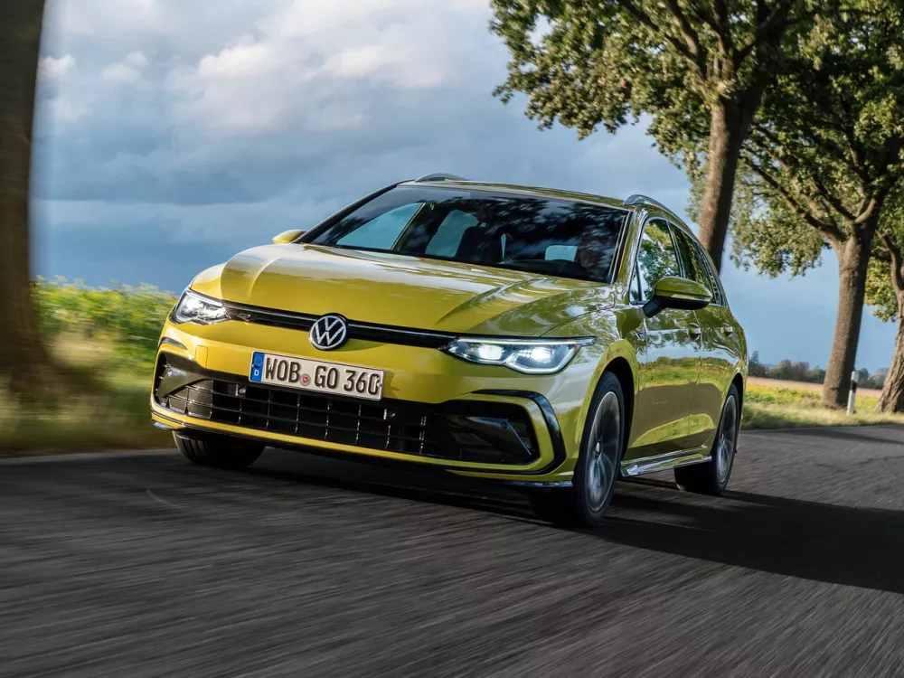 Автомобиль Volkswagen Golf VIII Универсал (5 дверей)