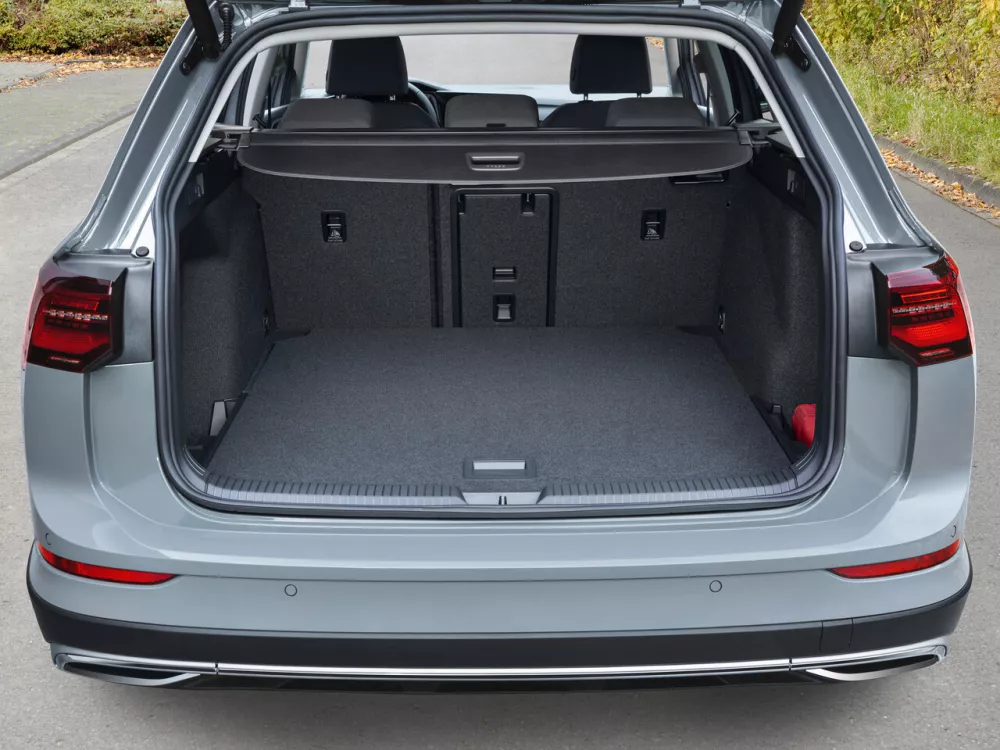 Автомобиль Volkswagen Golf VIII Универсал (5 дверей) Alltrack