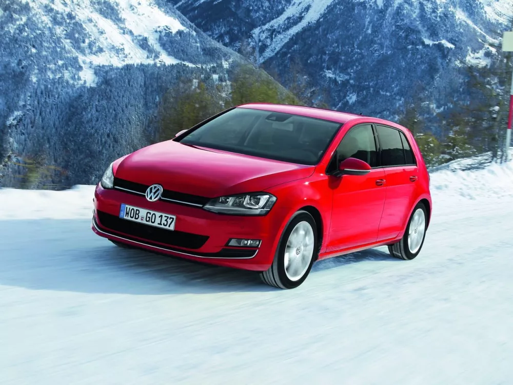 Автомобиль Volkswagen Golf VII Хэтчбек (5 дверей)
