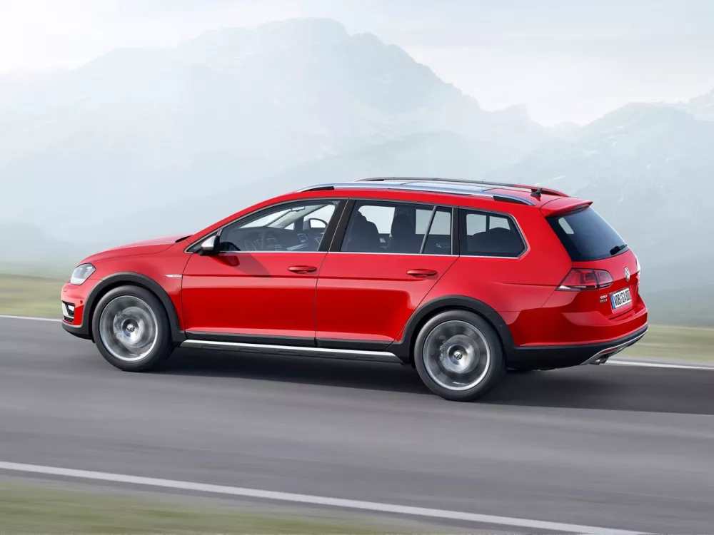 Автомобиль Volkswagen Golf VII Универсал (5 дверей) Alltrack