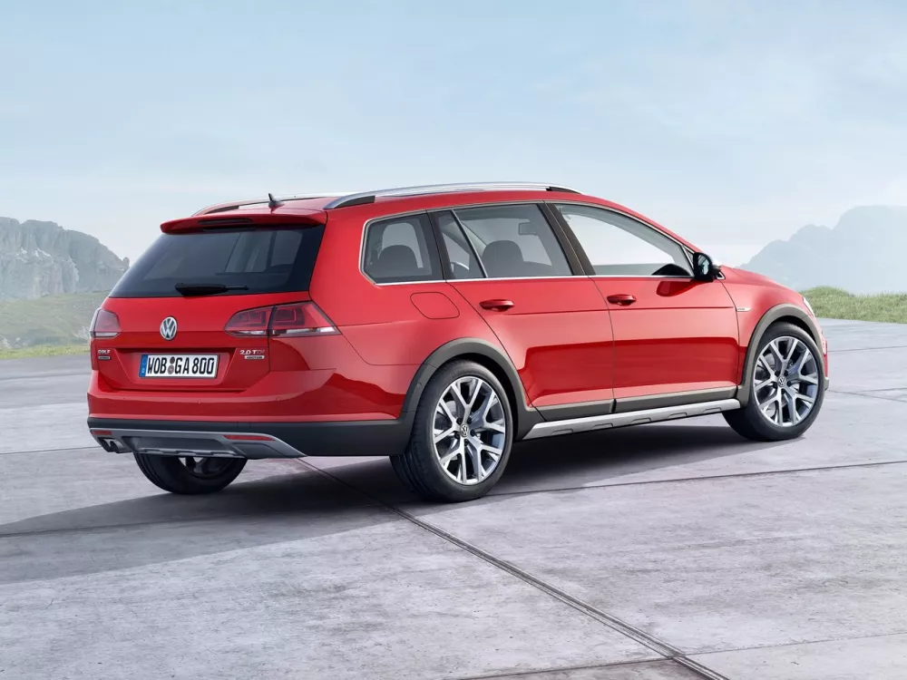 Автомобиль Volkswagen Golf VII Универсал (5 дверей) Alltrack