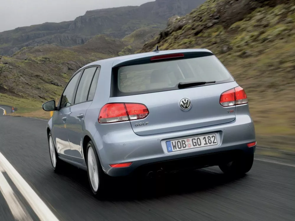 Автомобиль Volkswagen Golf VI Хэтчбек (5 дверей)