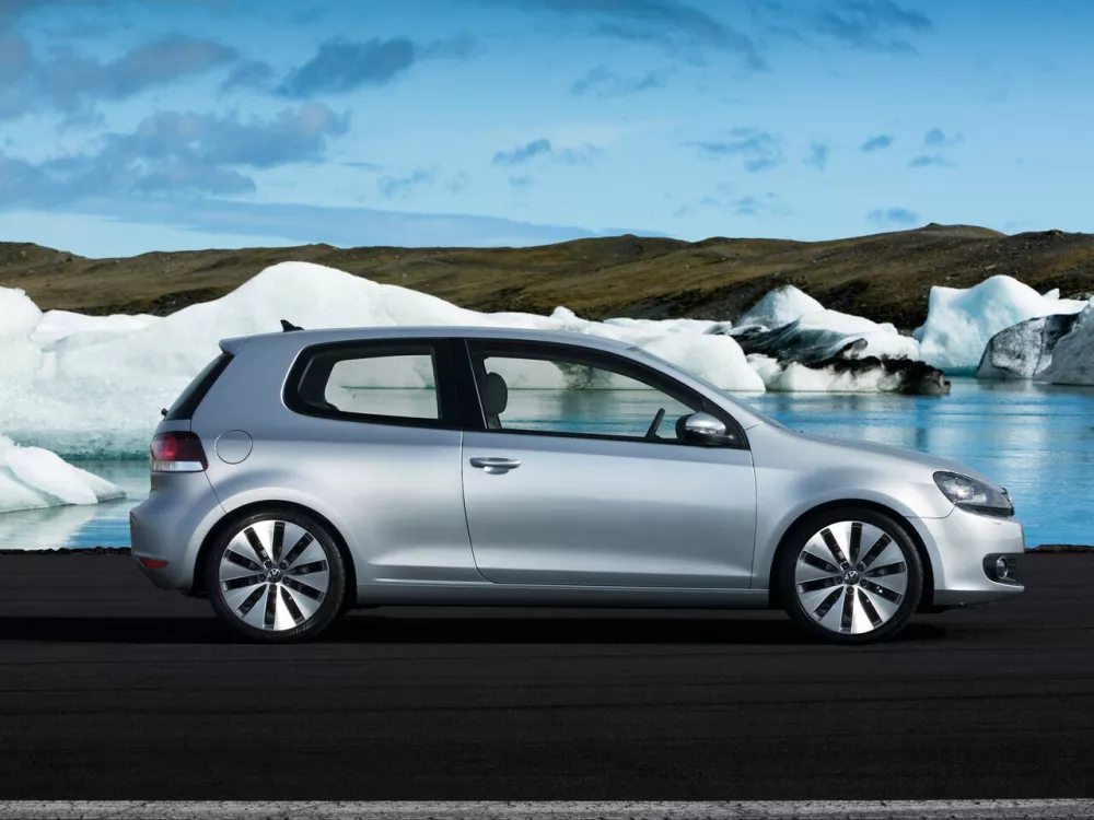 Автомобиль Volkswagen Golf VI Хэтчбек (3 двери)
