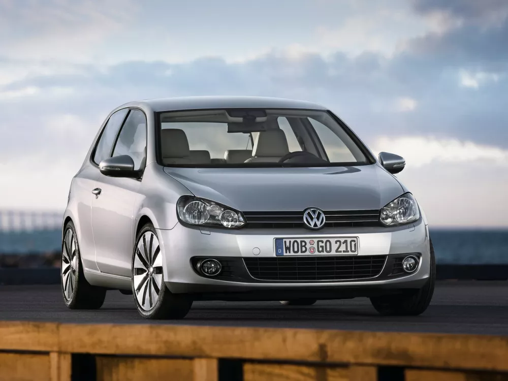 Автомобиль Volkswagen Golf VI Хэтчбек (3 двери)