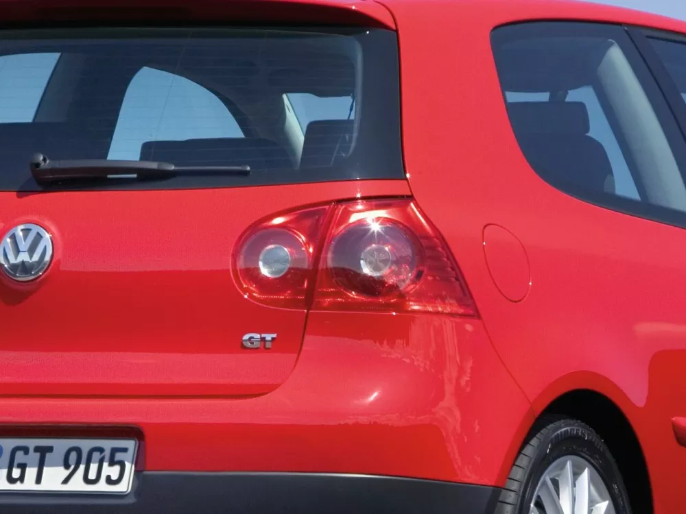 Автомобиль Volkswagen Golf V Хэтчбек (3 двери)