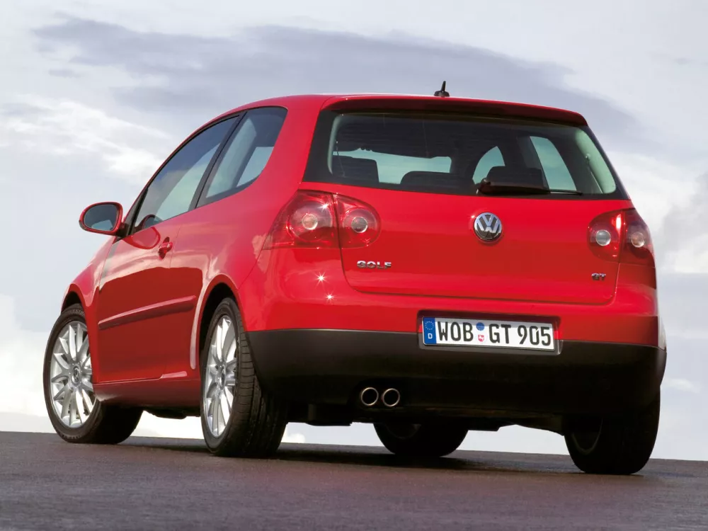 Автомобиль Volkswagen Golf V Хэтчбек (3 двери)