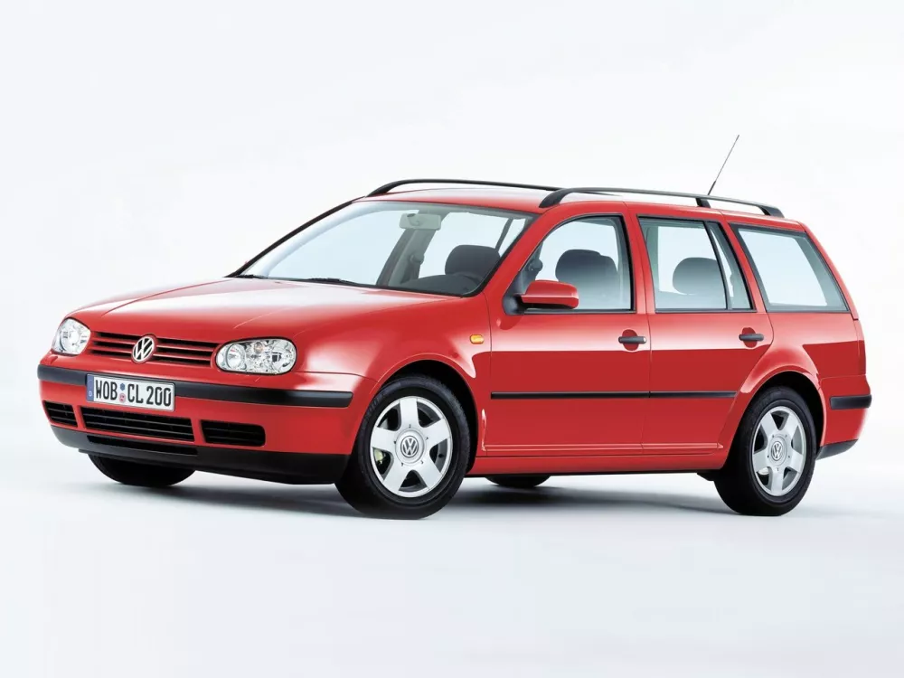 Автомобиль Volkswagen Golf IV Универсал (5 дверей)