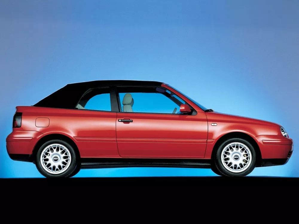 Автомобиль Volkswagen Golf IV Кабриолет