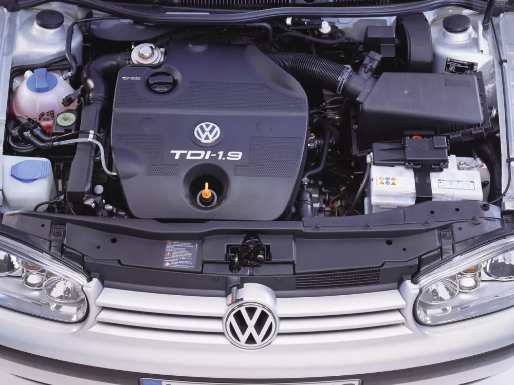 Автомобиль Volkswagen Golf IV Универсал (5 дверей)