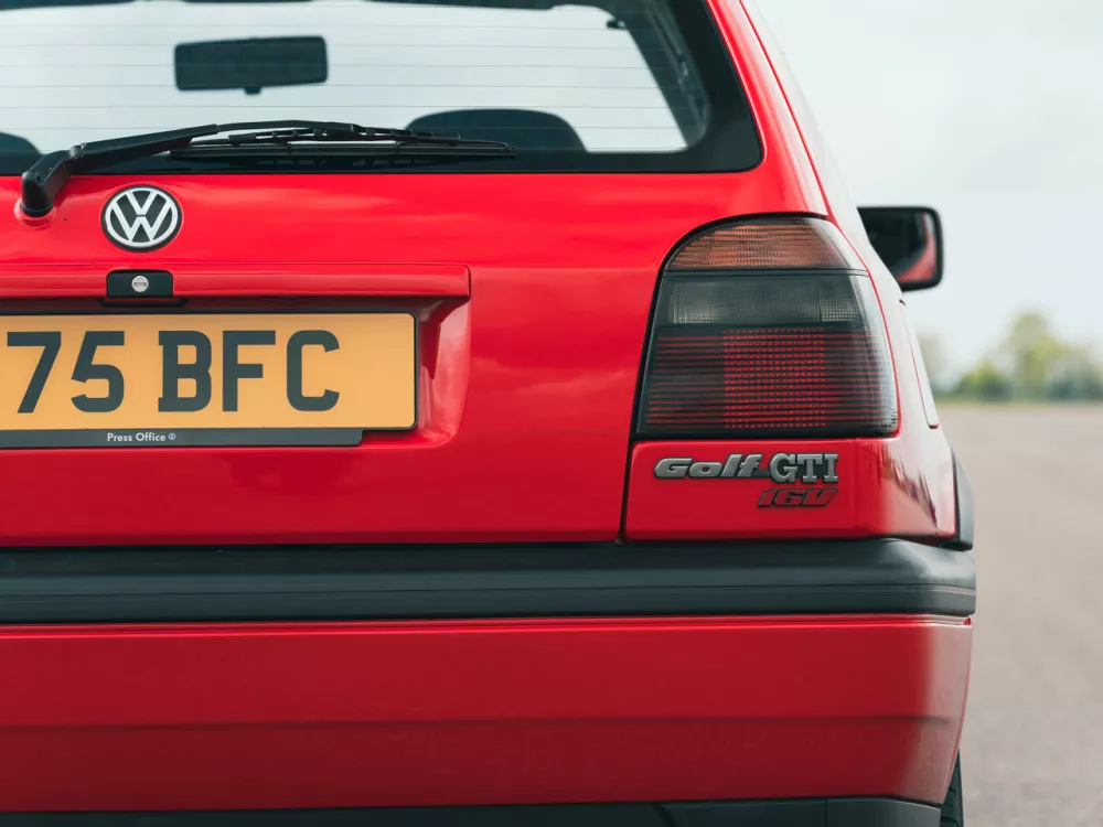 Автомобиль Volkswagen Golf III Хэтчбек (3 двери)