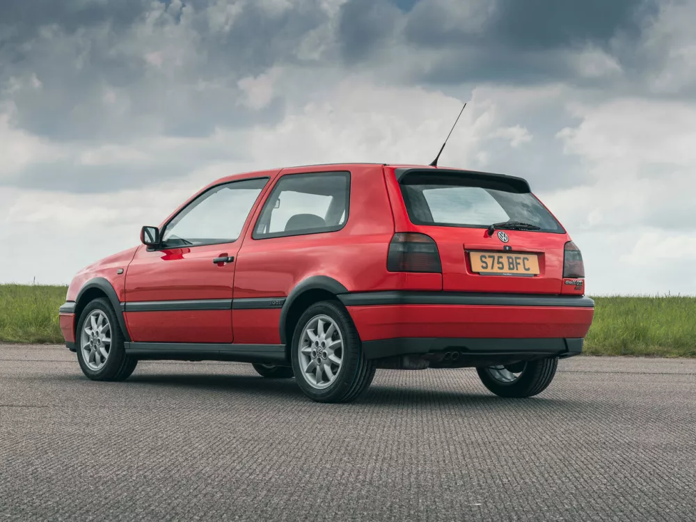 Автомобиль Volkswagen Golf III Хэтчбек (3 двери)