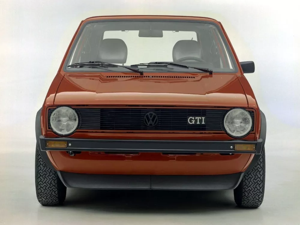 Автомобиль Volkswagen Golf I Хэтчбек (3 двери)