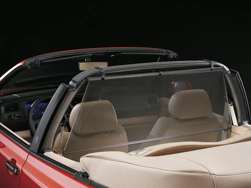Автомобиль Volkswagen Golf III Кабриолет