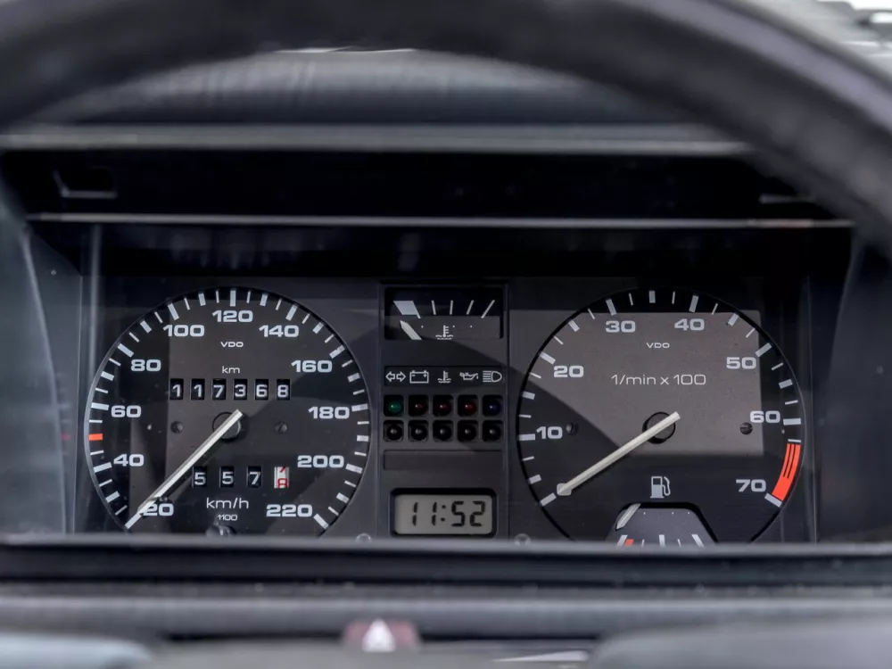 Автомобиль Volkswagen Golf II Хэтчбек (5 дверей) Country