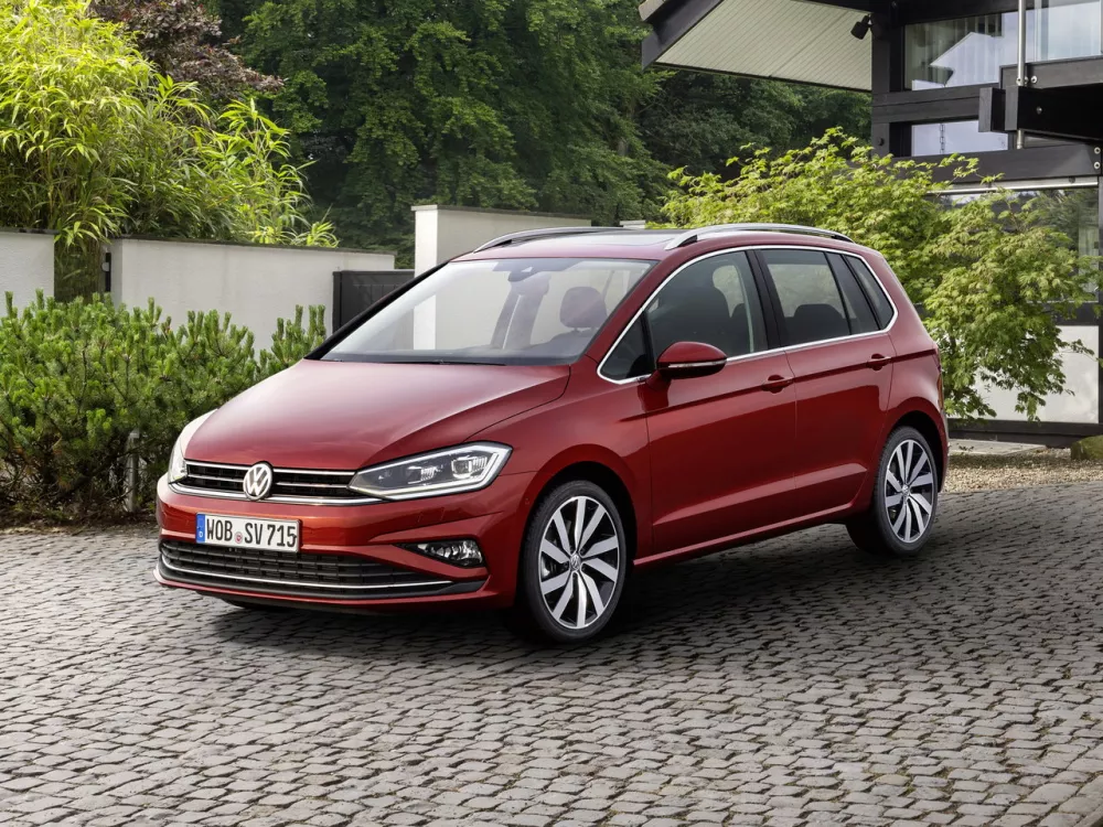 Автомобиль Volkswagen Golf Sportsvan I Рестайлинг Компактвэн