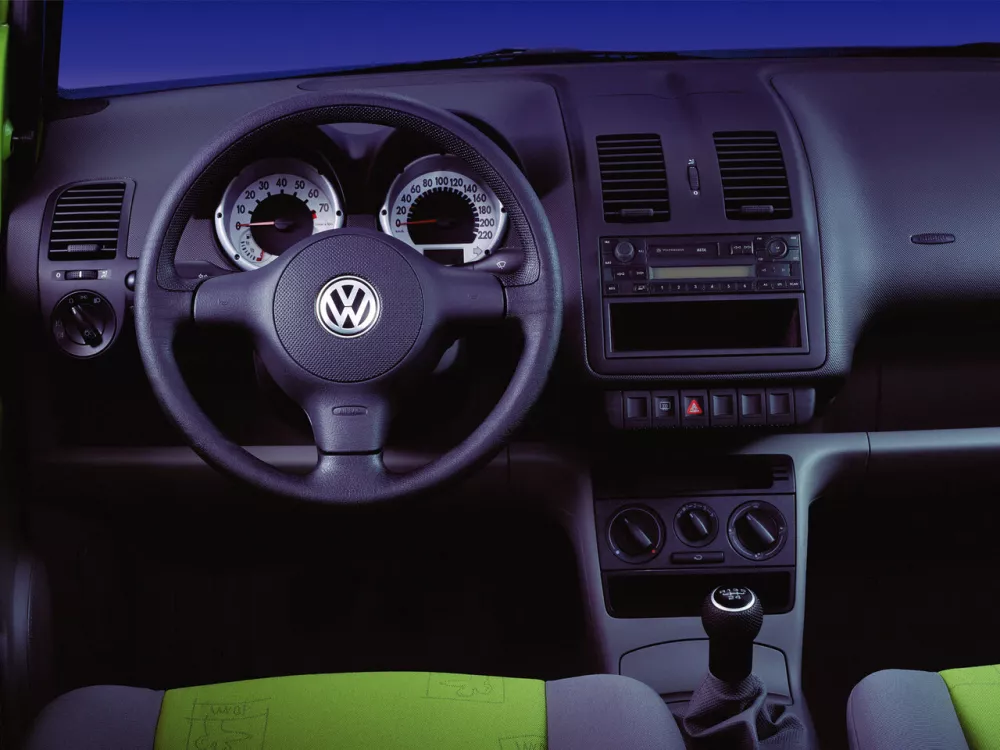 Автомобиль Volkswagen Lupo Хэтчбек (3 двери)