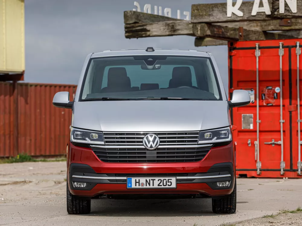 Автомобиль Volkswagen Multivan T6 Рестайлинг Минивэн