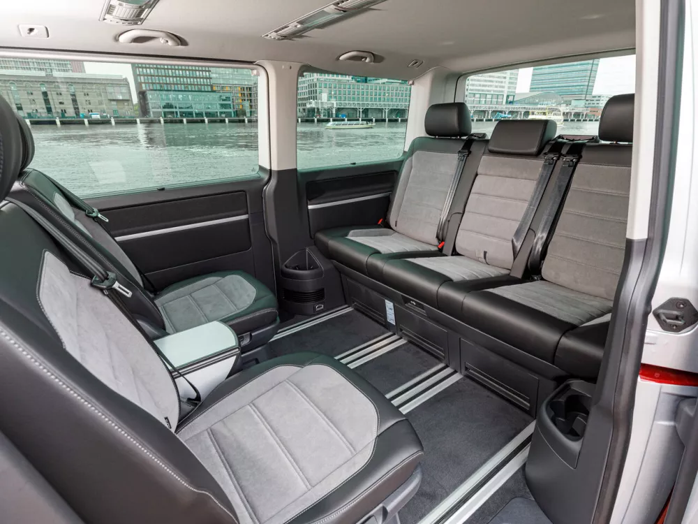 Автомобиль Volkswagen Multivan T6 Рестайлинг Минивэн