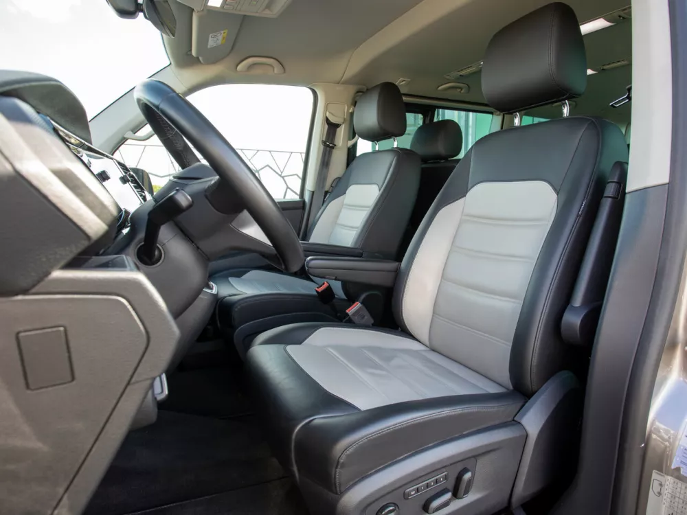 Автомобиль Volkswagen Multivan T6 Рестайлинг Минивэн