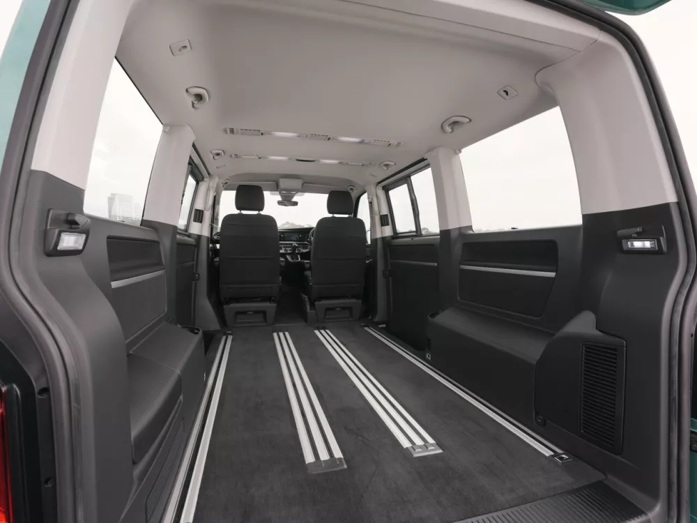 Автомобиль Volkswagen Multivan T6 Рестайлинг Минивэн Long