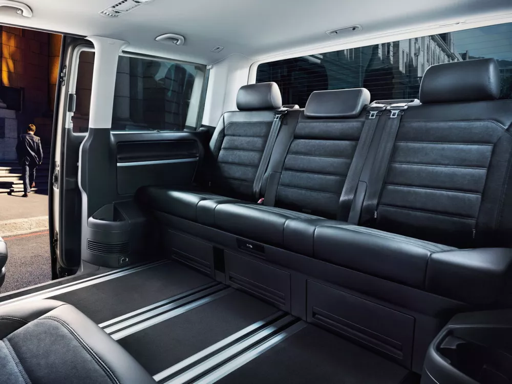 Автомобиль Volkswagen Multivan T6 Минивэн Long