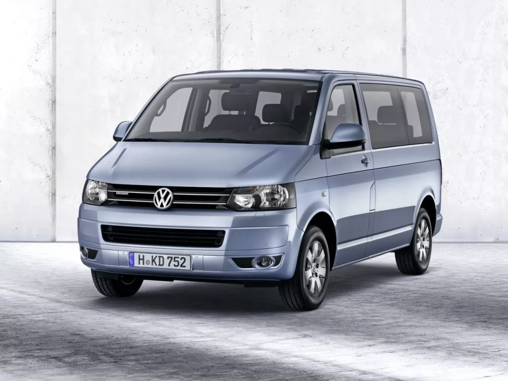Автомобиль Volkswagen Multivan T5 Рестайлинг Минивэн
