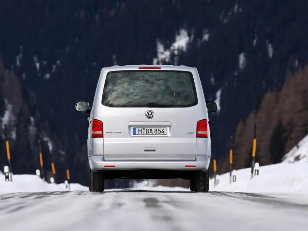 Автомобиль Volkswagen Multivan T5 Рестайлинг Минивэн Long