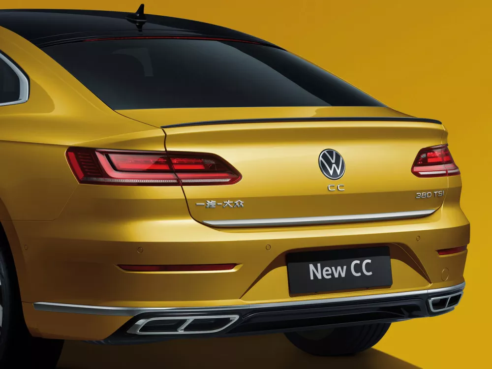 Автомобиль Volkswagen Passat CC II Рестайлинг Лифтбек