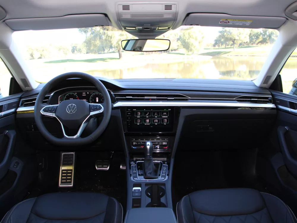 Автомобиль Volkswagen Passat CC II Рестайлинг Универсал (5 дверей)