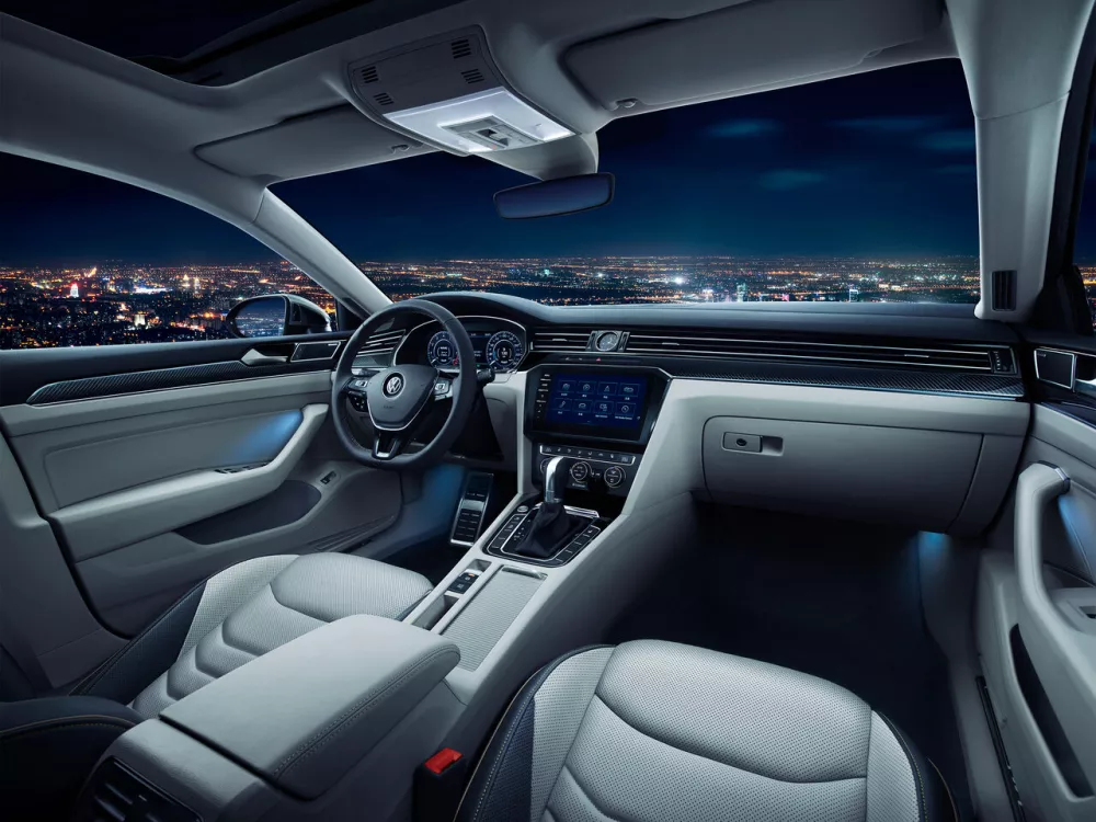 Автомобиль Volkswagen Passat CC II Лифтбек