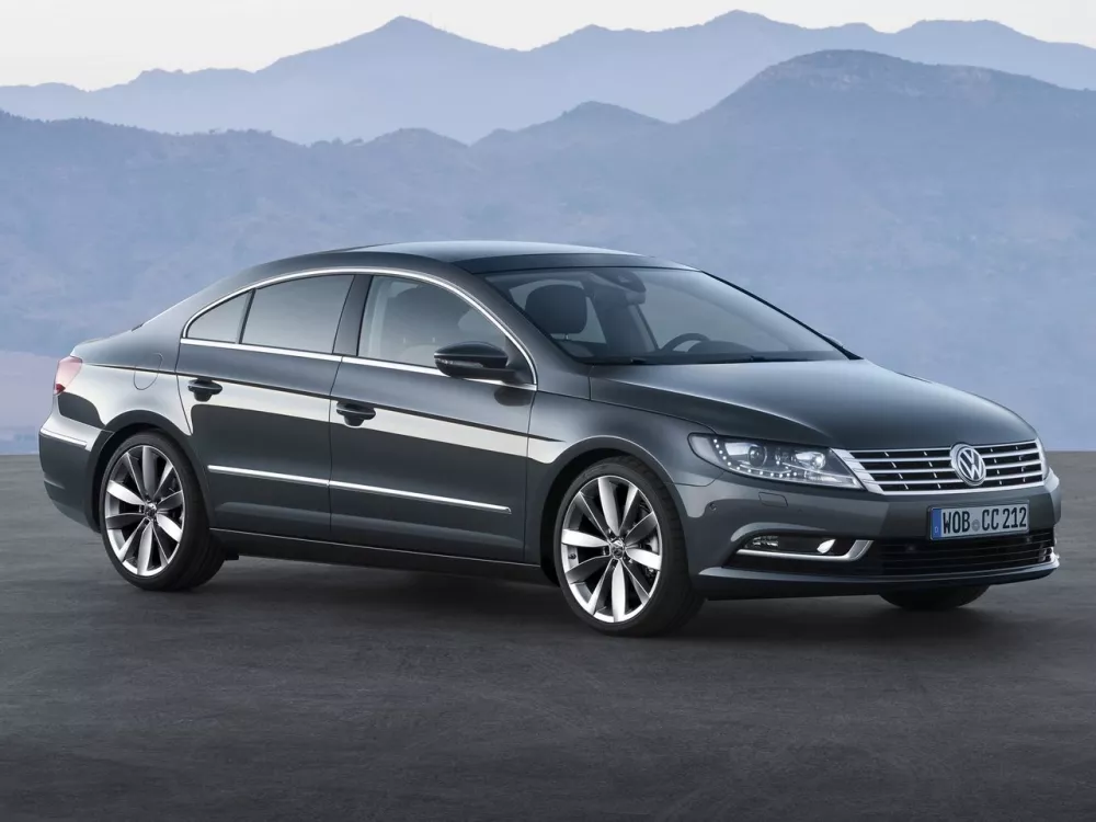Автомобиль Volkswagen Passat CC I Рестайлинг Седан