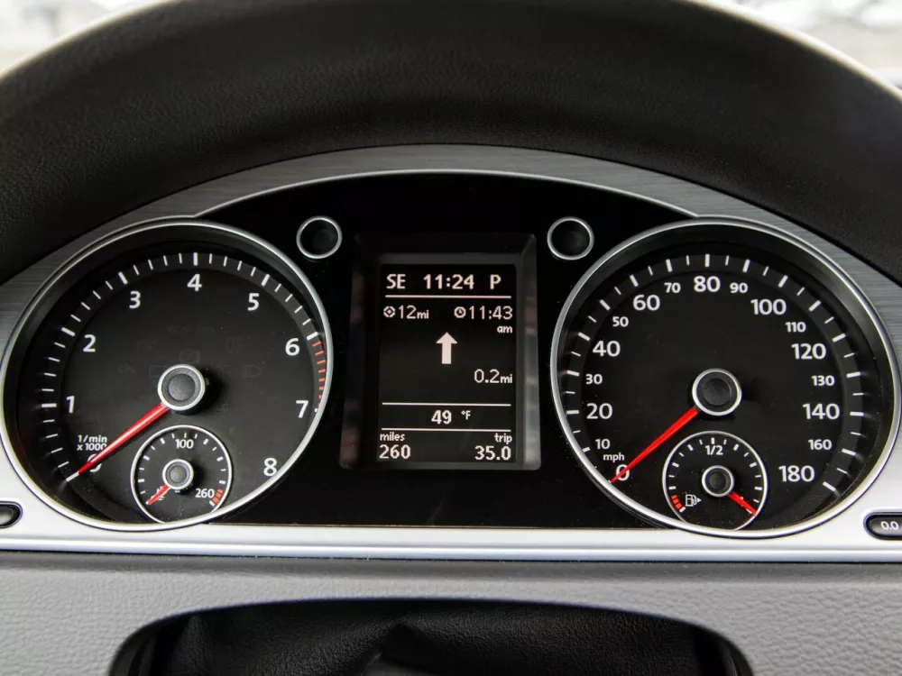 Автомобиль Volkswagen Passat CC I Рестайлинг Седан