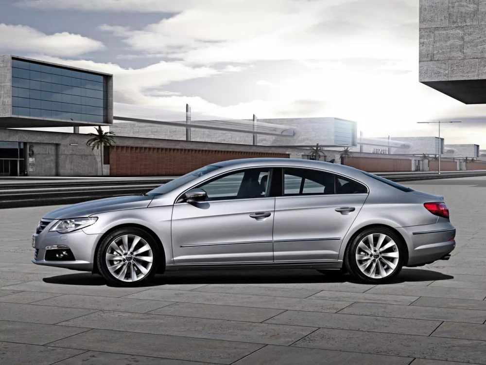 Автомобиль Volkswagen Passat CC I Седан