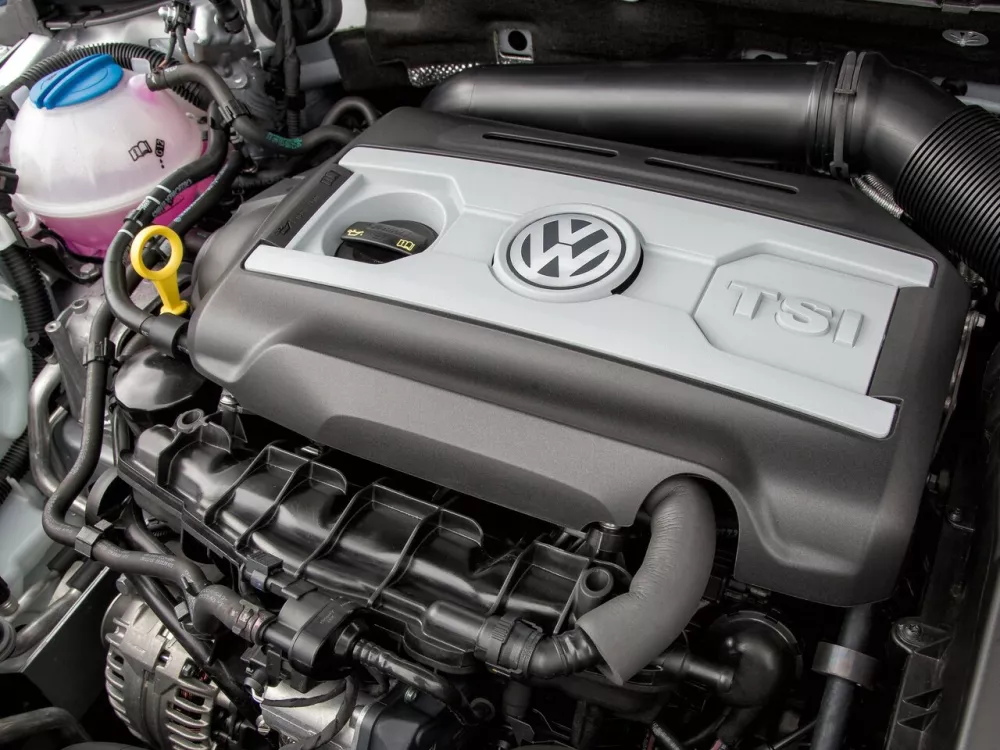 Автомобиль Volkswagen Passat CC I Рестайлинг Седан