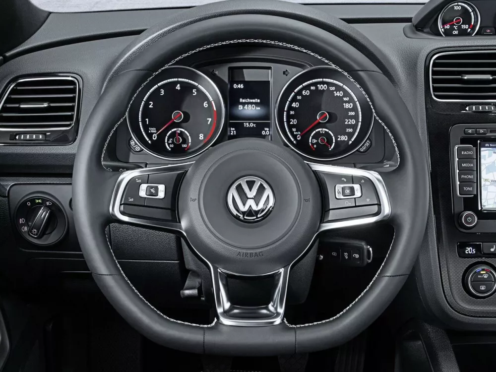 Автомобиль Volkswagen Scirocco III Рестайлинг Хэтчбек (3 двери)